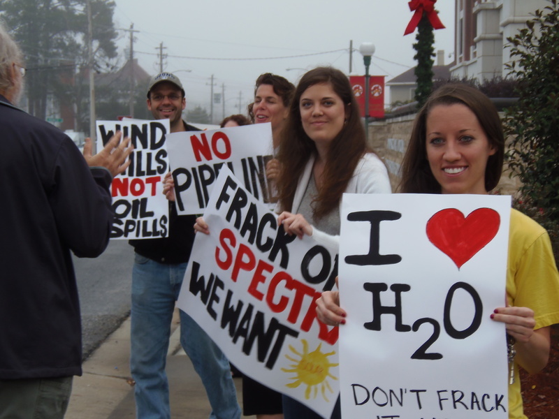 John S. Quarterman, Tom Hochschild (Wind Mills, not Oil Spills), Karen Noll (No Pipeline), Danielle Jordan (Frack Off, Spectra; We Want Solar), Elizabeth Tuttle (I love H2O; Dont Frack It Up!), in No pipeline no fracking: protest before Spectra at Lowndes