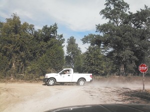 300x225 Kinder Morgan truck on Bradford Road, in Berrien break, by John S. Quarterman, 6 November 2014