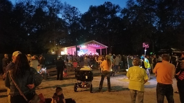 600x338 Strollers and a stage, Dusk, in Friday, Suwannee Spring Reunion, by John S. Quarterman, 24 March 2017