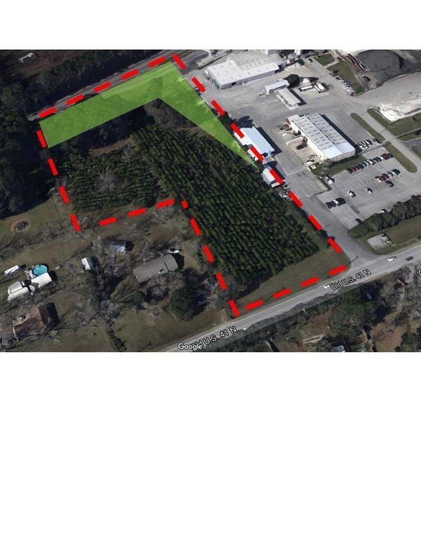 Google map with red-dashed parcel