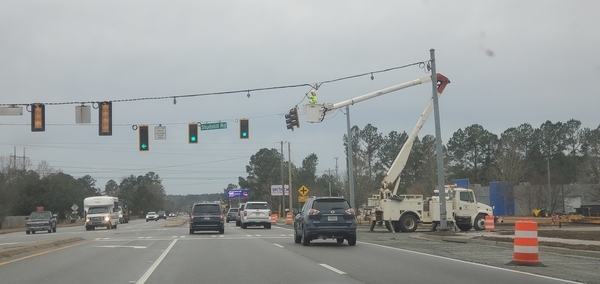 Traffic light installation, 9:52 AM, Tuesday, January 23, 2024