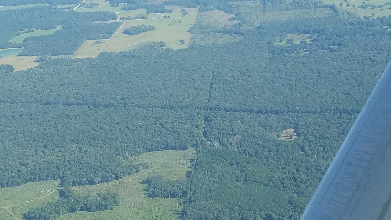 N up west border Hazen mine site, across FGT pipeline, New River; SW 151st St lower left, 10:14:54, 29.921745, -82.367580